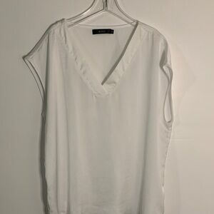 MERCI White V-Neck Blouse